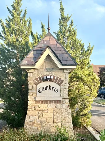 $647,375 | 6924 Cambria Cove, Lakewood, IL 60014