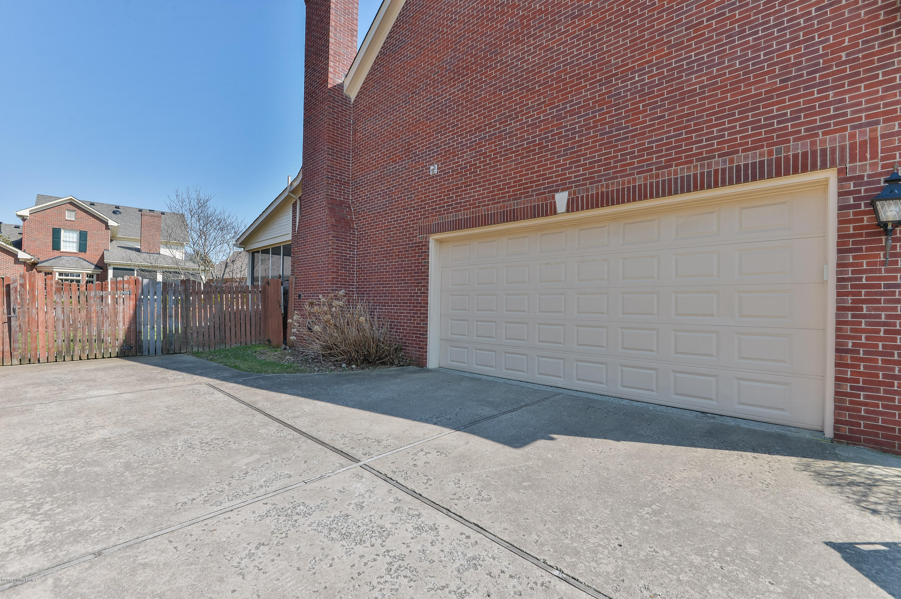 205 Pepperbush Road Louisville, KY 40207 - Photo 49 of 50 57 LSIR 20180315 5653