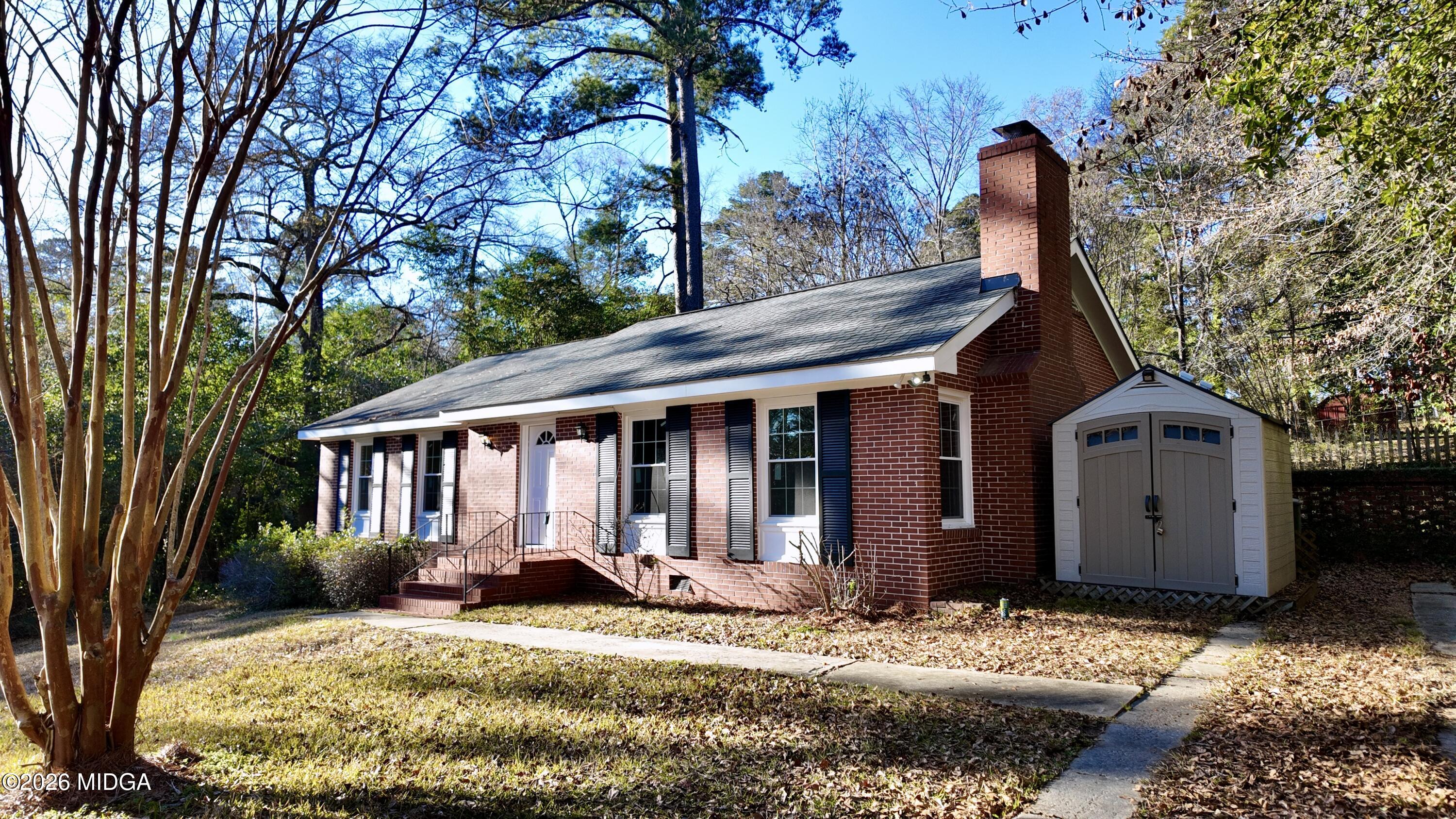 770 Windsor Road Macon, GA 31204 - Photo 3 of 23 2
