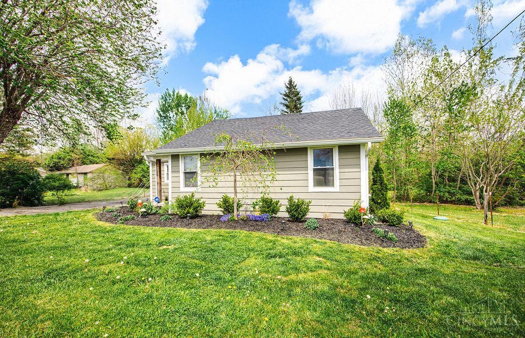 4756 Stubbs Road Middletown, OH 45042 - Photo 4 of 41