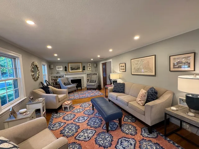 $5,500 | 59 Park Avenue, Needham, MA 02494