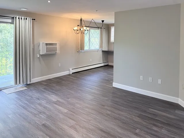 $339,999 | 19 Fernview Avenue, Unit 6, North Andover, MA 01845