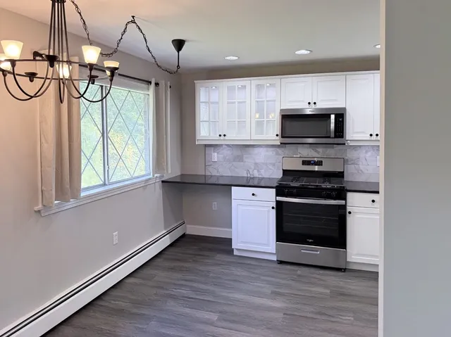 $339,999 | 19 Fernview Avenue, Unit 6, North Andover, MA 01845