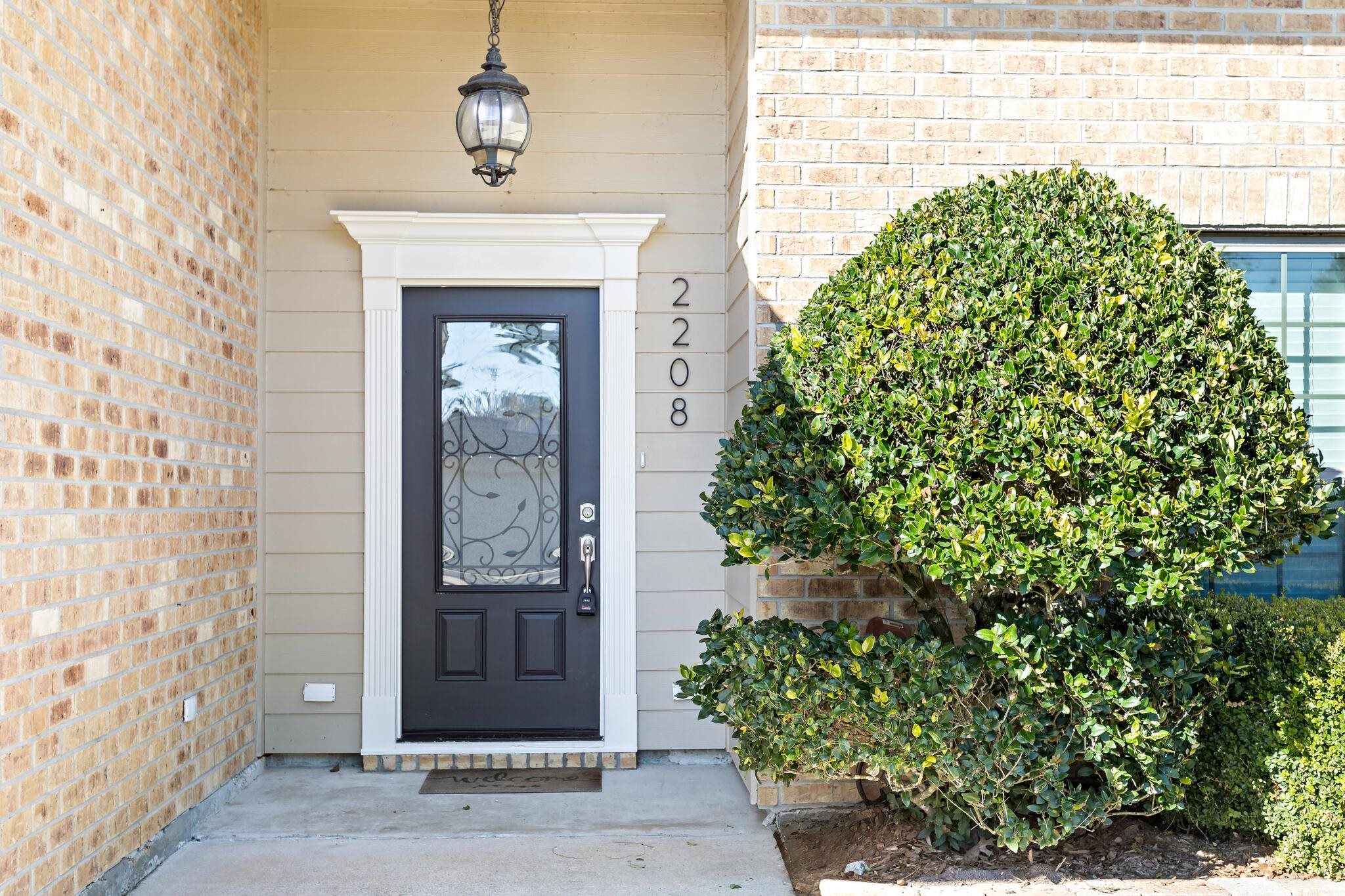 2208 Spring Oak Lane Orange, TX 77632 - Photo 4 of 37