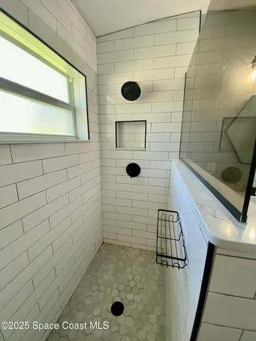 $2,800 | Undisclosed Address, Cocoa Beach, FL 32931