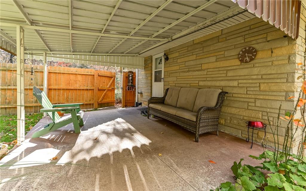160 Siebert Road Pittsburgh, PA 15237 - Photo 24 of 31 a building outdoor space with patio furniture and a potted plant