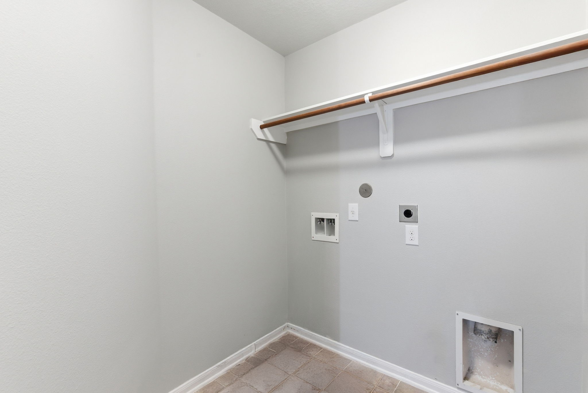 4910 Conifer Ridge Way Humble, TX 77346 - Photo 39 of 48 a view of utility room