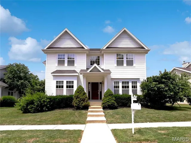 $475,000 | 756 Thunder Hill Drive, O'Fallon, MO 63368