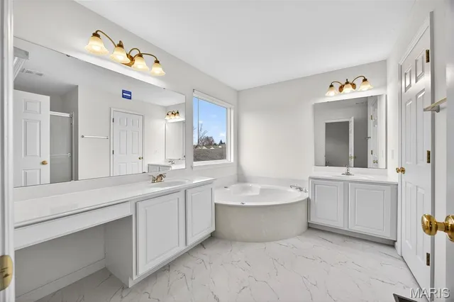 $465,000 | 756 Thunder Hill Drive, O'Fallon, MO 63368