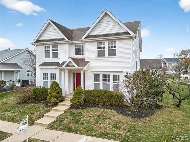 $465,000 | 756 Thunder Hill Drive, O'Fallon, MO 63368