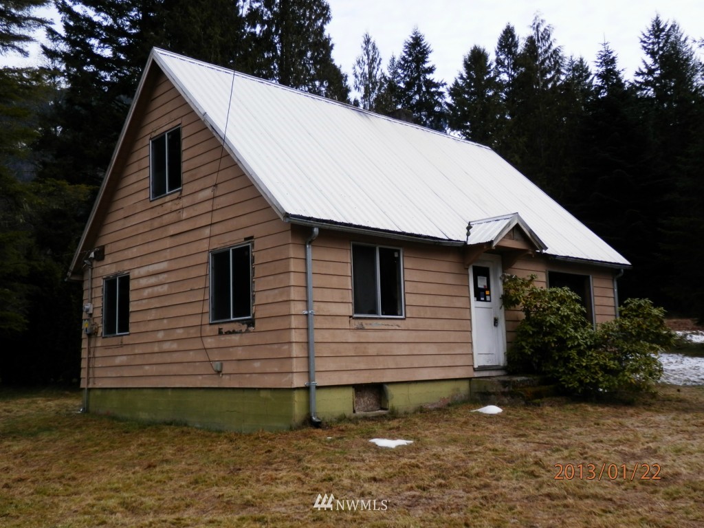 9805 Sauk Connection Road Concrete, WA 98237 - Photo 1 of 11 Gallery Image 1