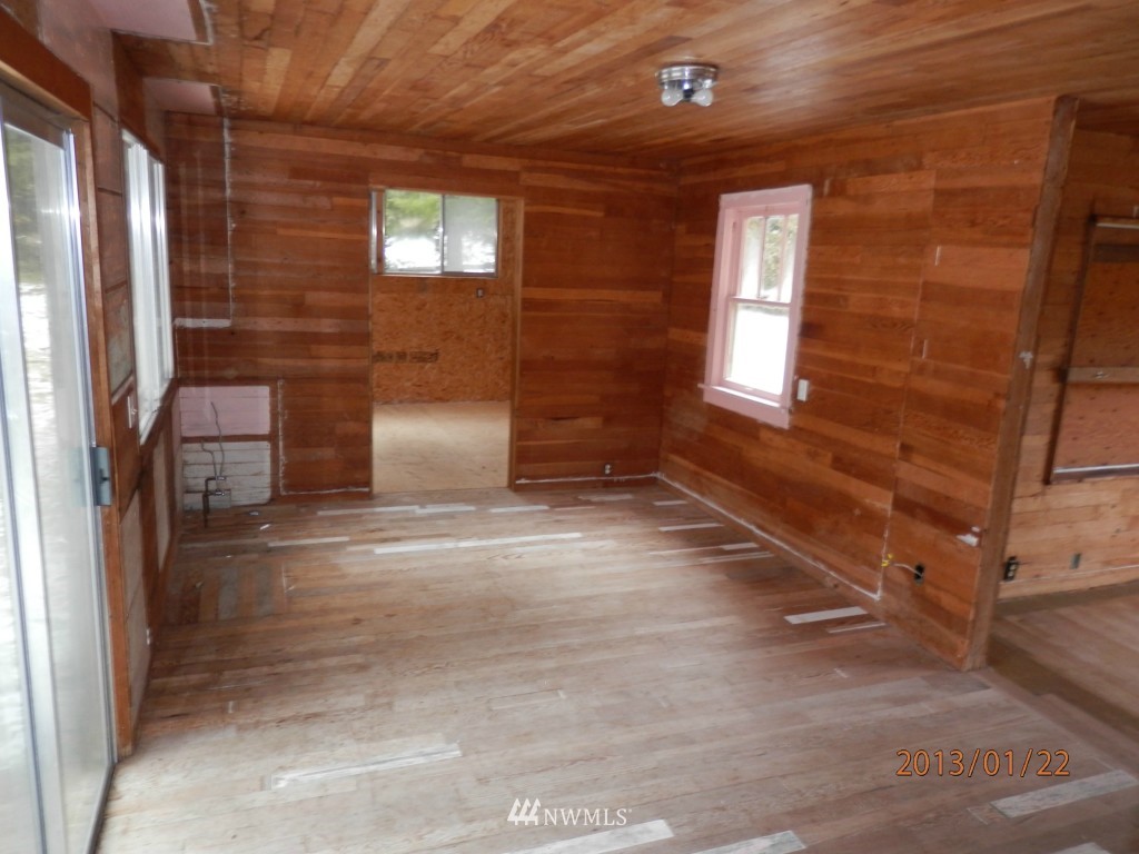 9805 Sauk Connection Road Concrete, WA 98237 - Photo 4 of 11 Gallery Image 4