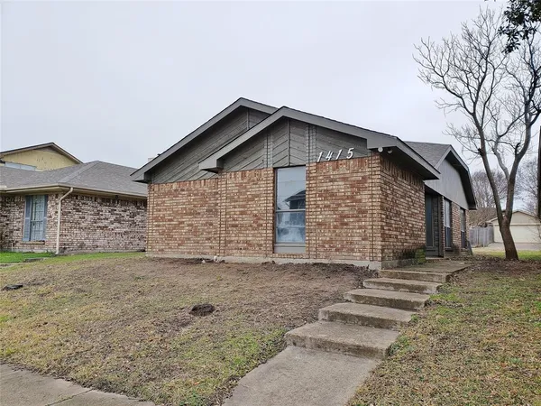 $1,895 | 1415 Smokehouse Street, Mesquite, TX 75149