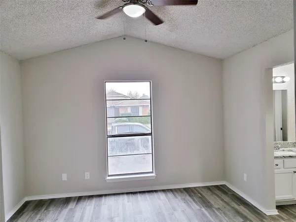 $1,895 | 1415 Smokehouse Street, Mesquite, TX 75149