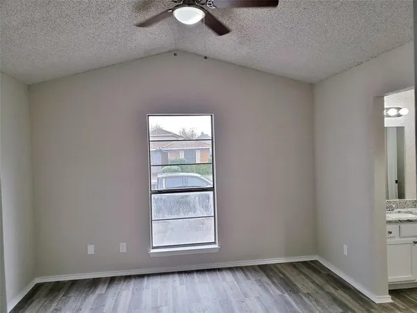 $1,895 | 1415 Smokehouse Street, Mesquite, TX 75149