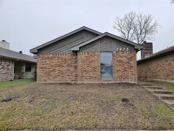 $1,895 | 1415 Smokehouse Street, Mesquite, TX 75149