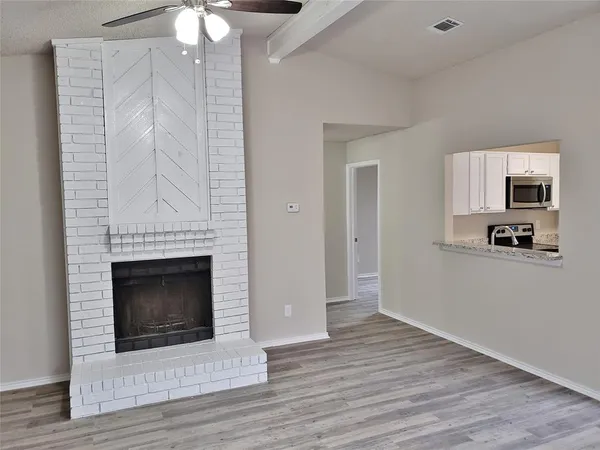 $1,895 | 1415 Smokehouse Street, Mesquite, TX 75149