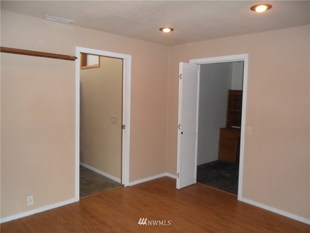 2456 East Hoquiam Road Hoquiam, WA 98550 - Photo 9 of 25 Gallery Image 9
