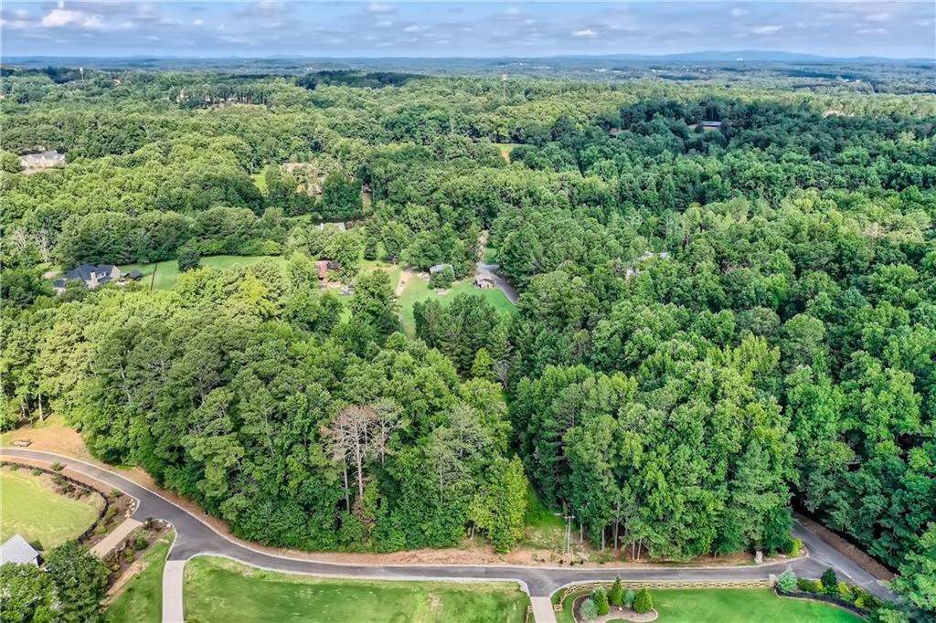 O Rucker Circle, Woodstock, GA 30188 Compass