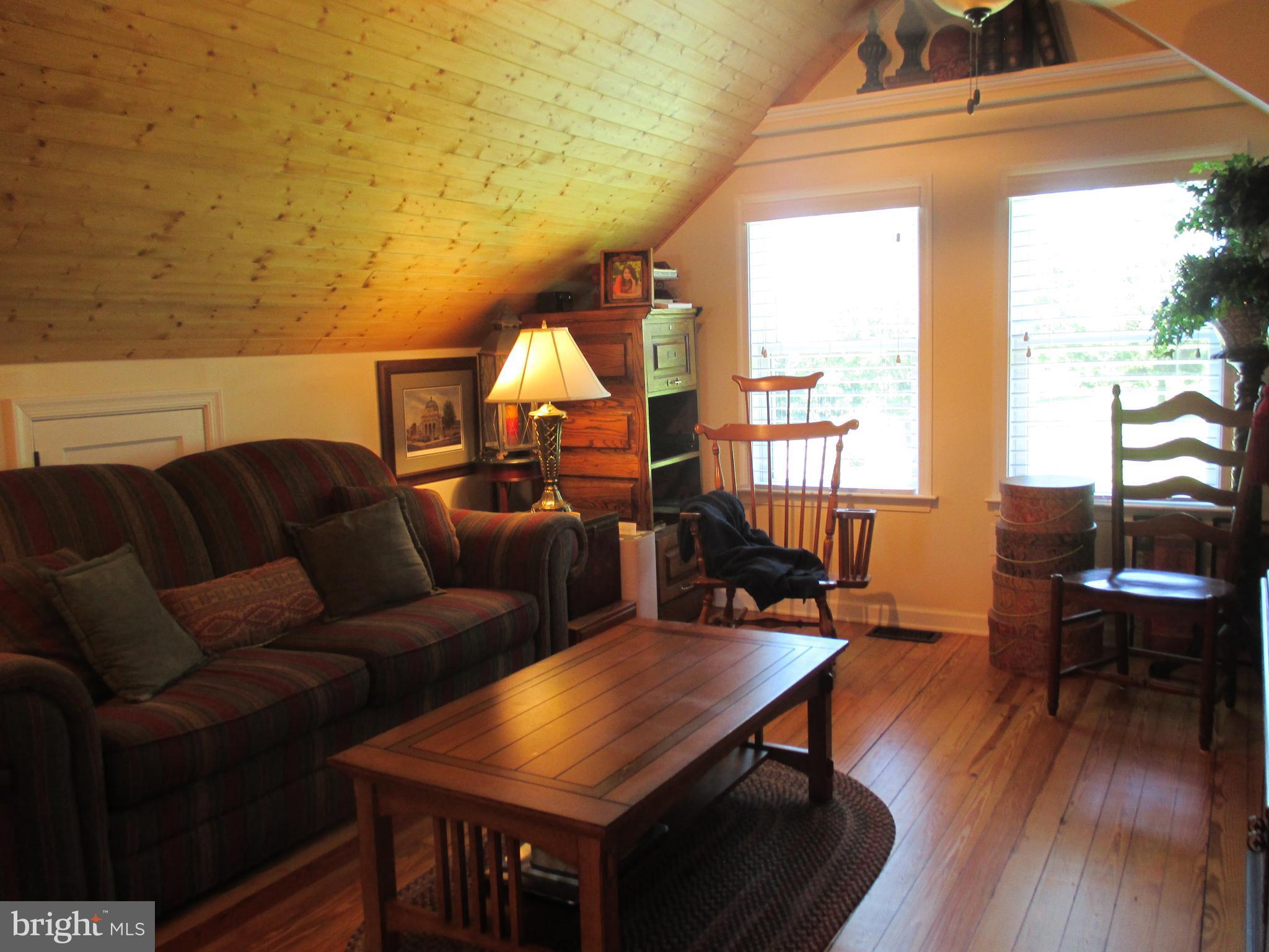 748 Green Spring Road Winchester, VA 22603 - Photo 16 of 28 cozy open loft