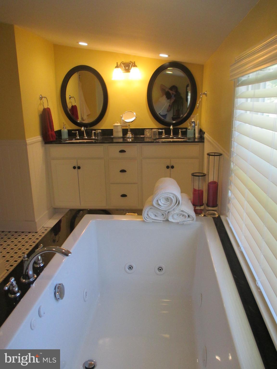 748 Green Spring Road Winchester, VA 22603 - Photo 21 of 28 upstairs bath off open loft