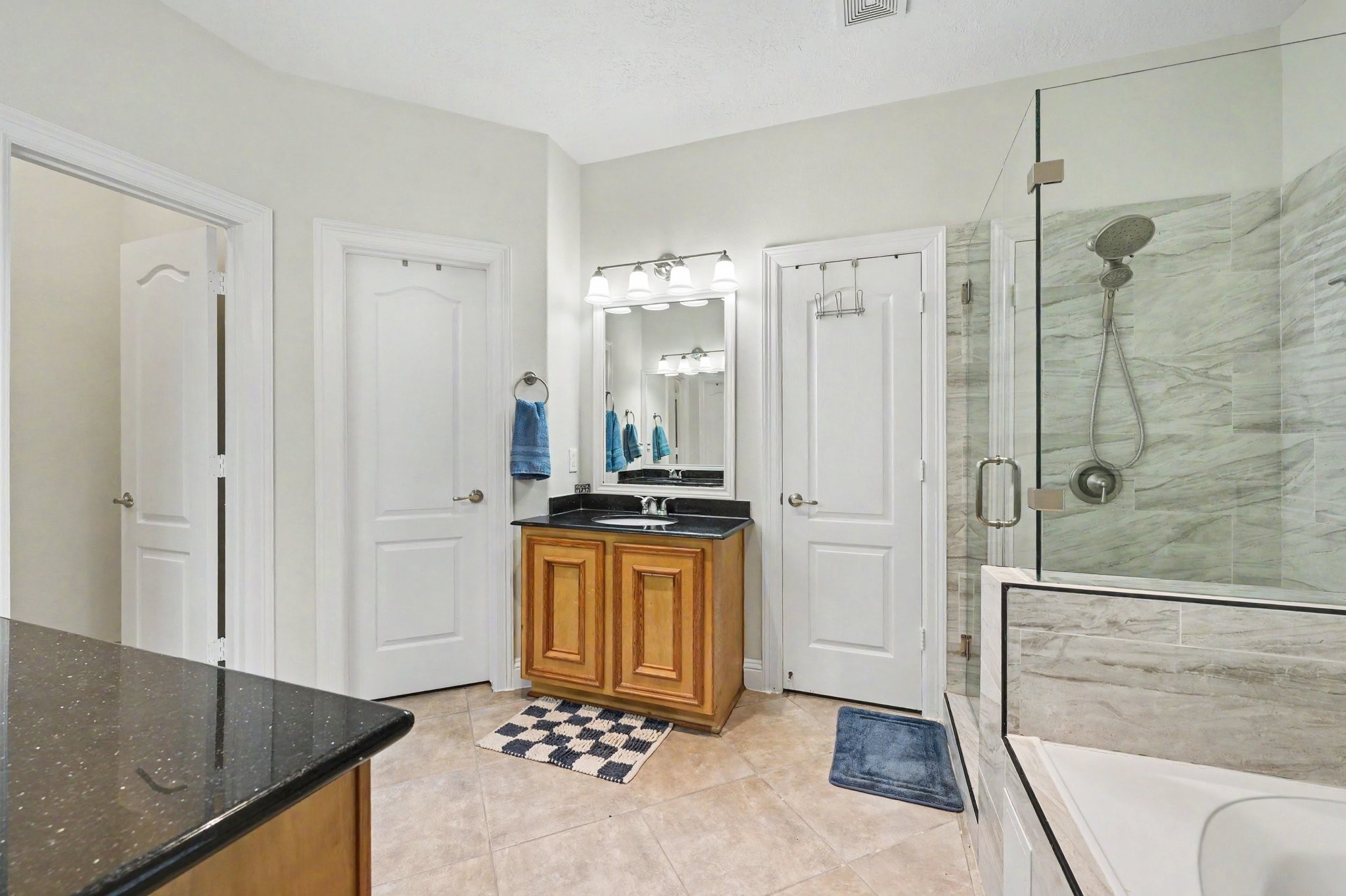 7730 Pebble Hill Lane Rosharon, TX 77583 - Photo 18 of 43