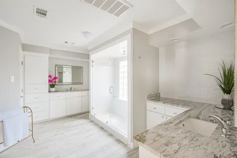 $435,000 | 1007 Arrow Hill Road, Houston, TX 77077