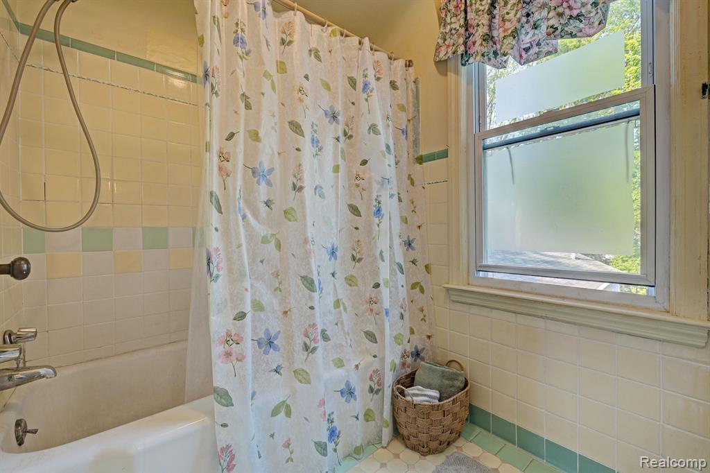 419 South State Road Davison, MI 48423 - Photo 32 of 65