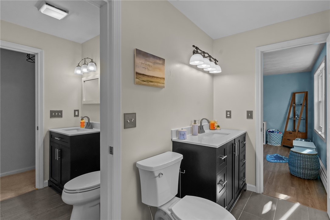 1 Willow Glen Circle, Unit 82 Warwick, RI 02889 - Photo 16 of 20