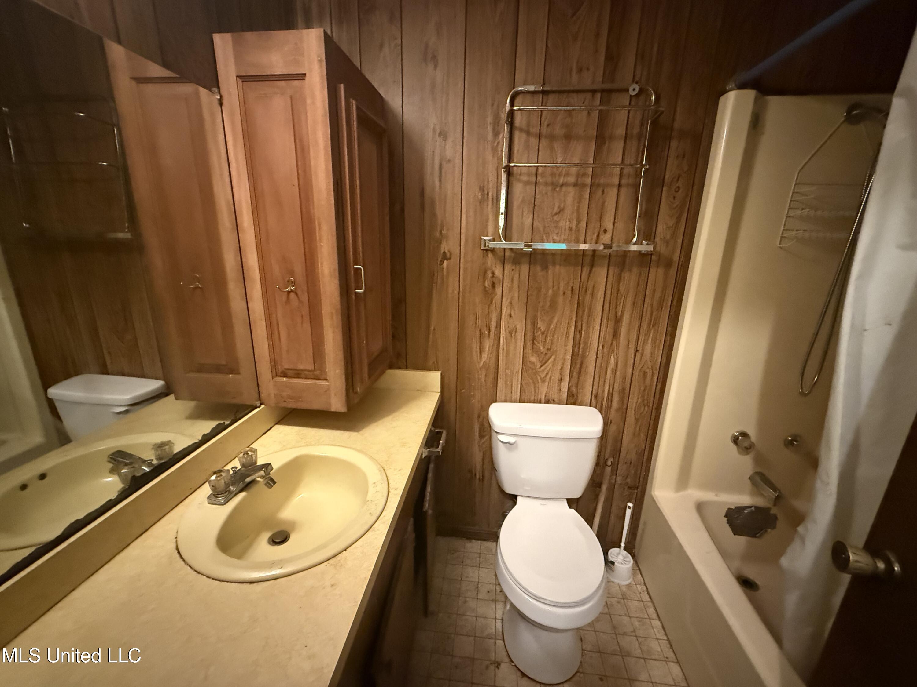 948 Horseshoe Road Mount Olive, MS 39119 - Photo 16 of 31 IMG_0097