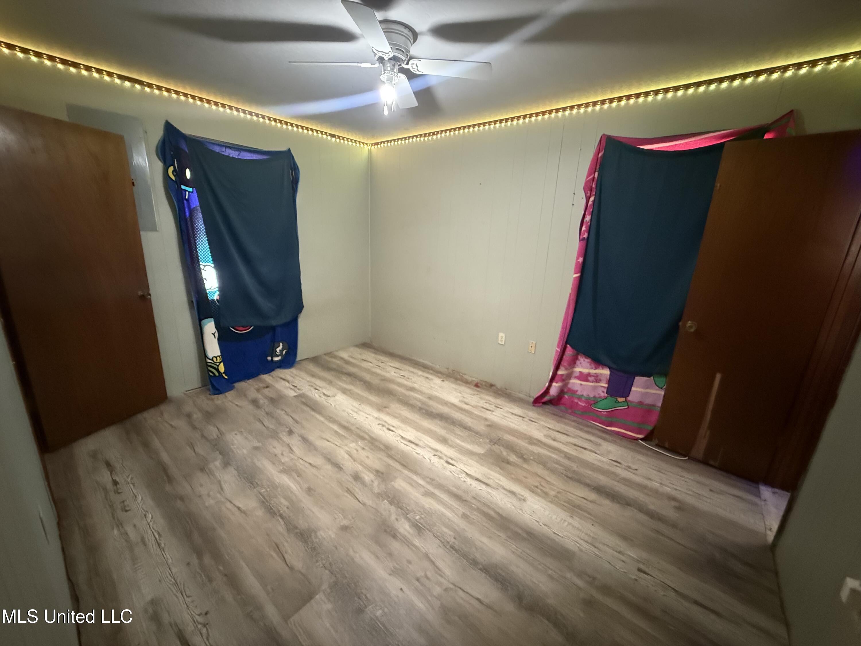 948 Horseshoe Road Mount Olive, MS 39119 - Photo 17 of 31 IMG_0098