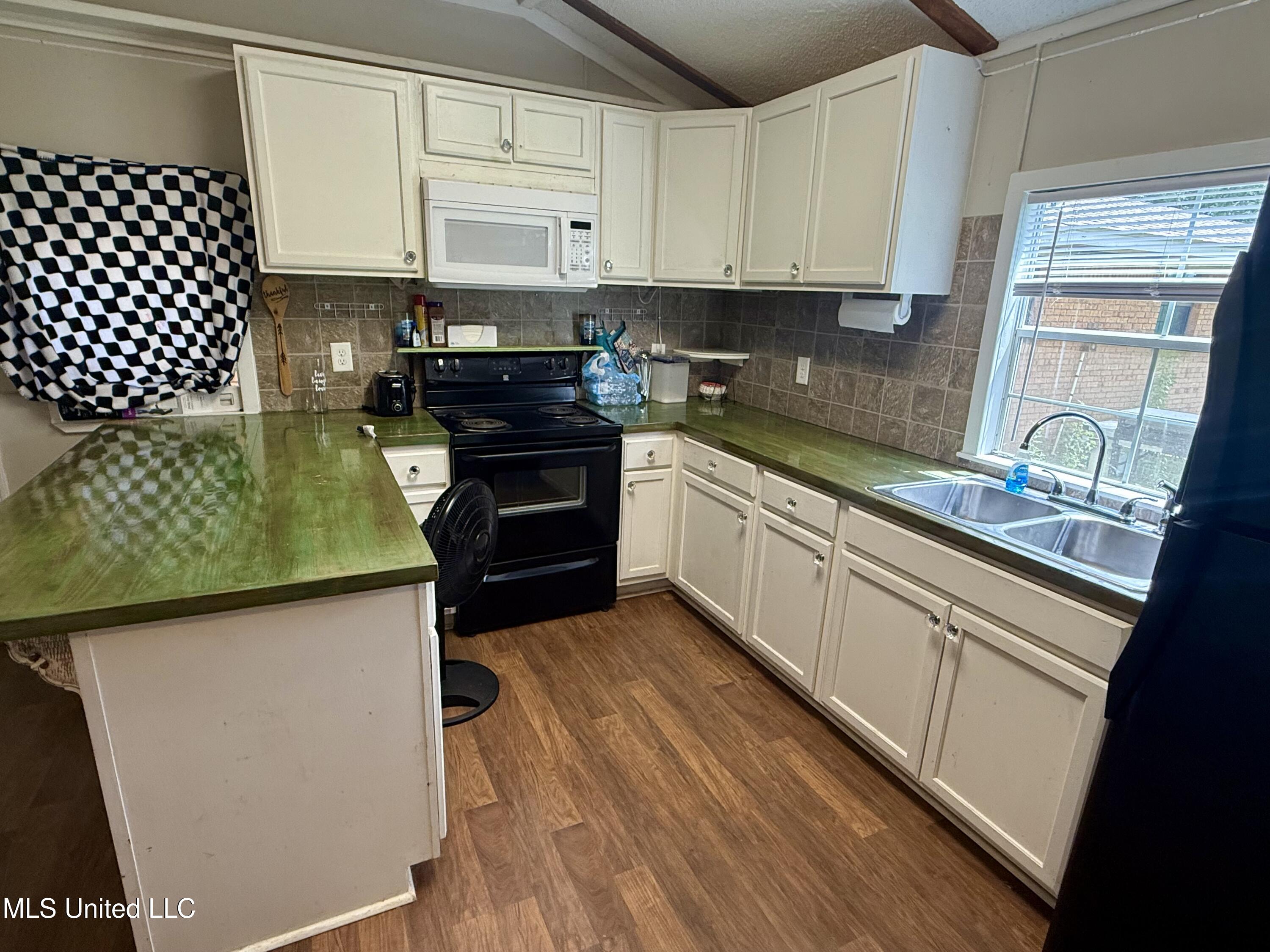 948 Horseshoe Road Mount Olive, MS 39119 - Photo 26 of 31 IMG_0080