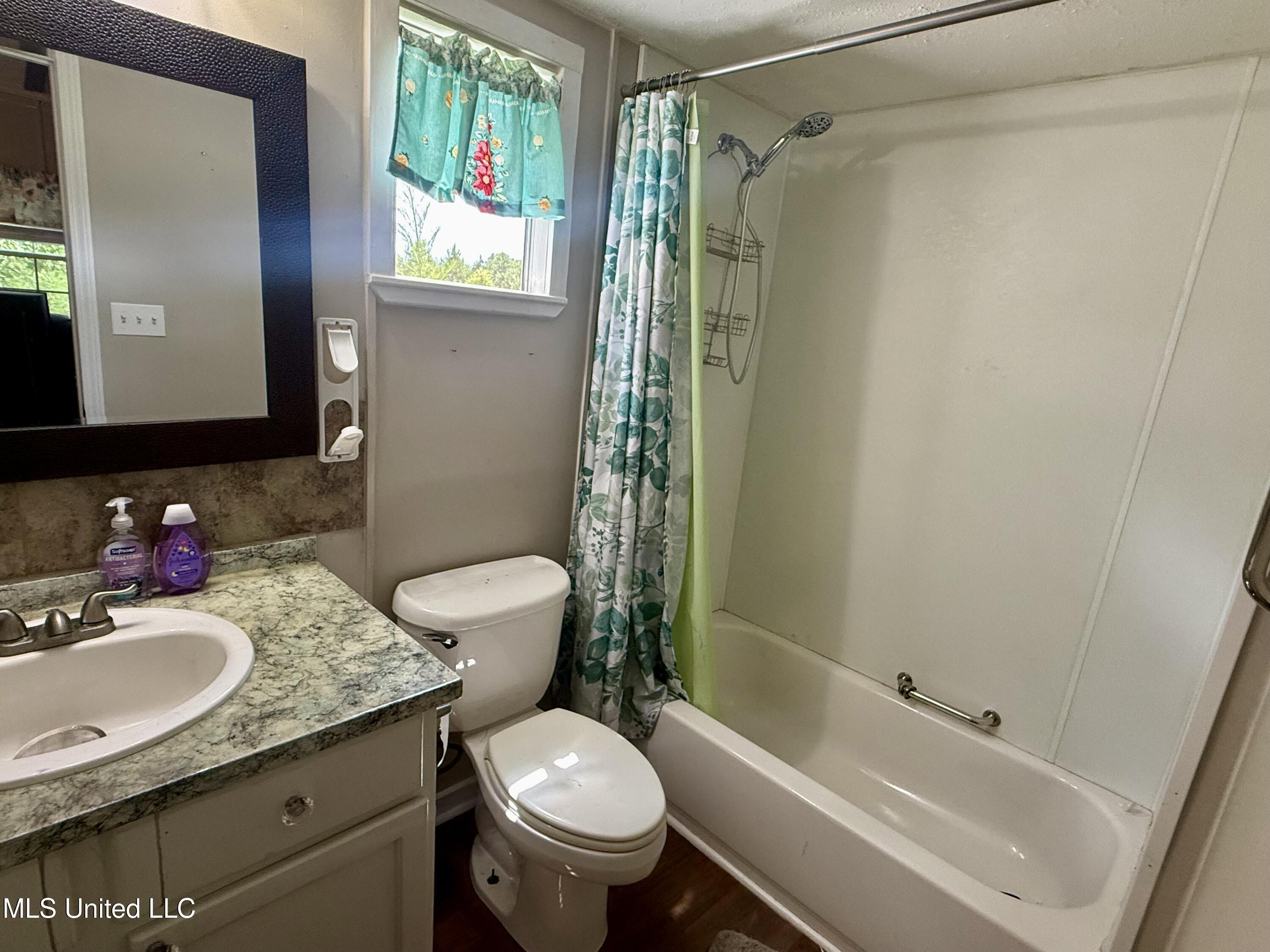 948 Horseshoe Road Mount Olive, MS 39119 - Photo 28 of 31 IMG_0082