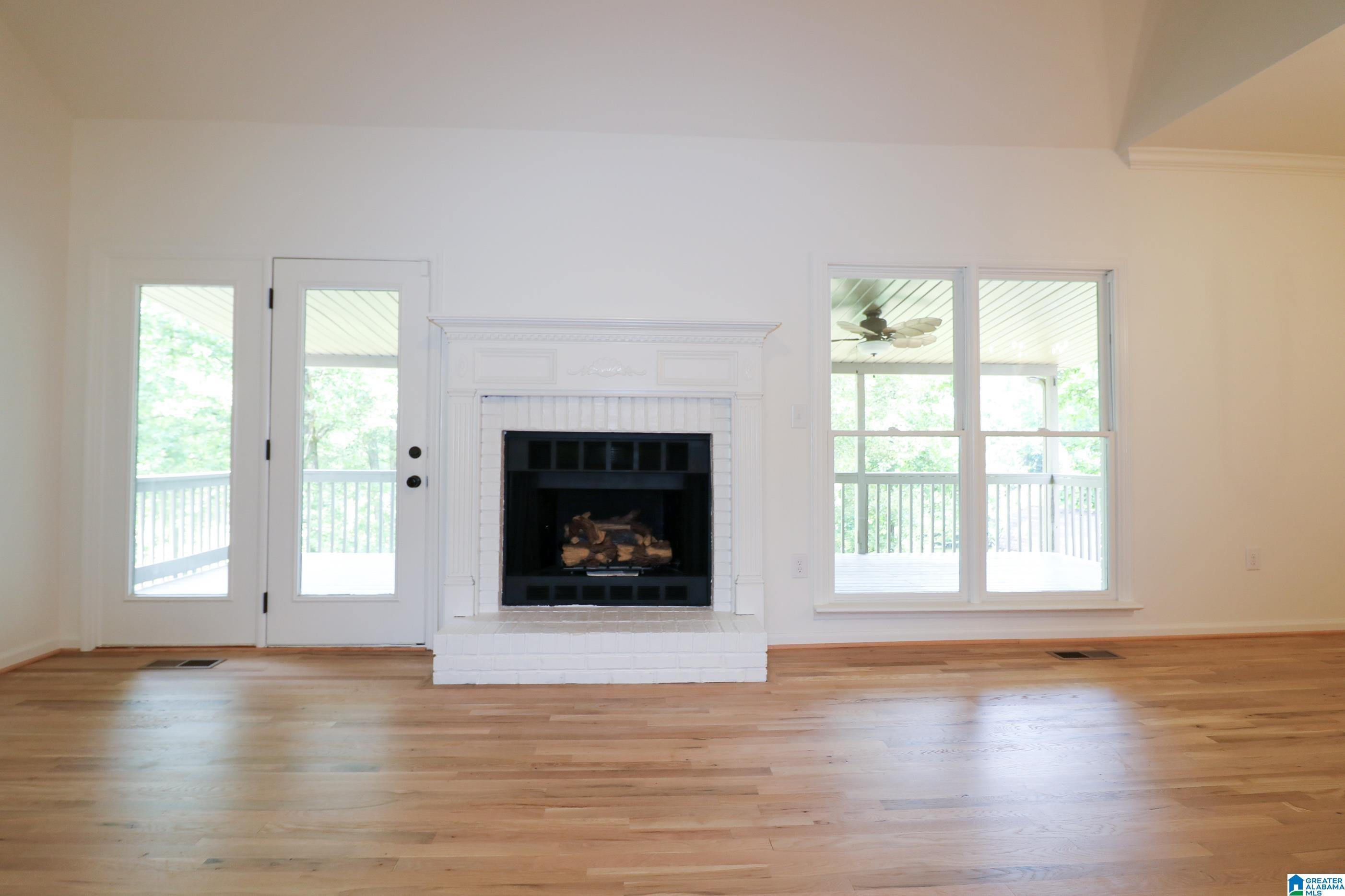 111 Dove Cove Road Talladega, AL 35160 - Photo 7 of 70