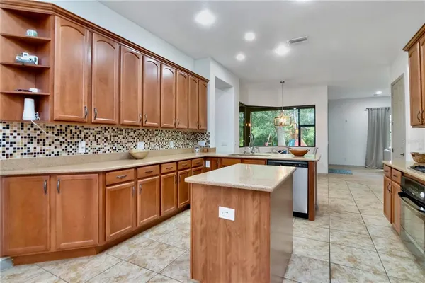 $749,000 | 20110 Pond Spring Way, Tampa, FL 33647