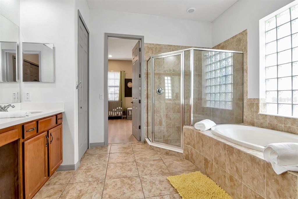 20110 Pond Spring Way Tampa, FL 33647 - Photo 27 of 42