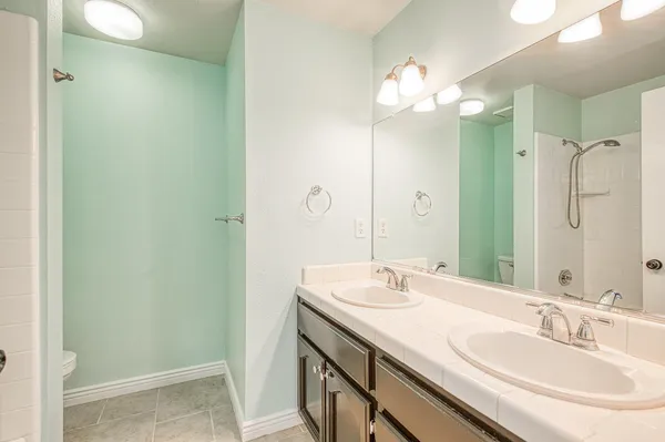 $550,000 | 1323 Oak Avenue, Clovis, CA 93611