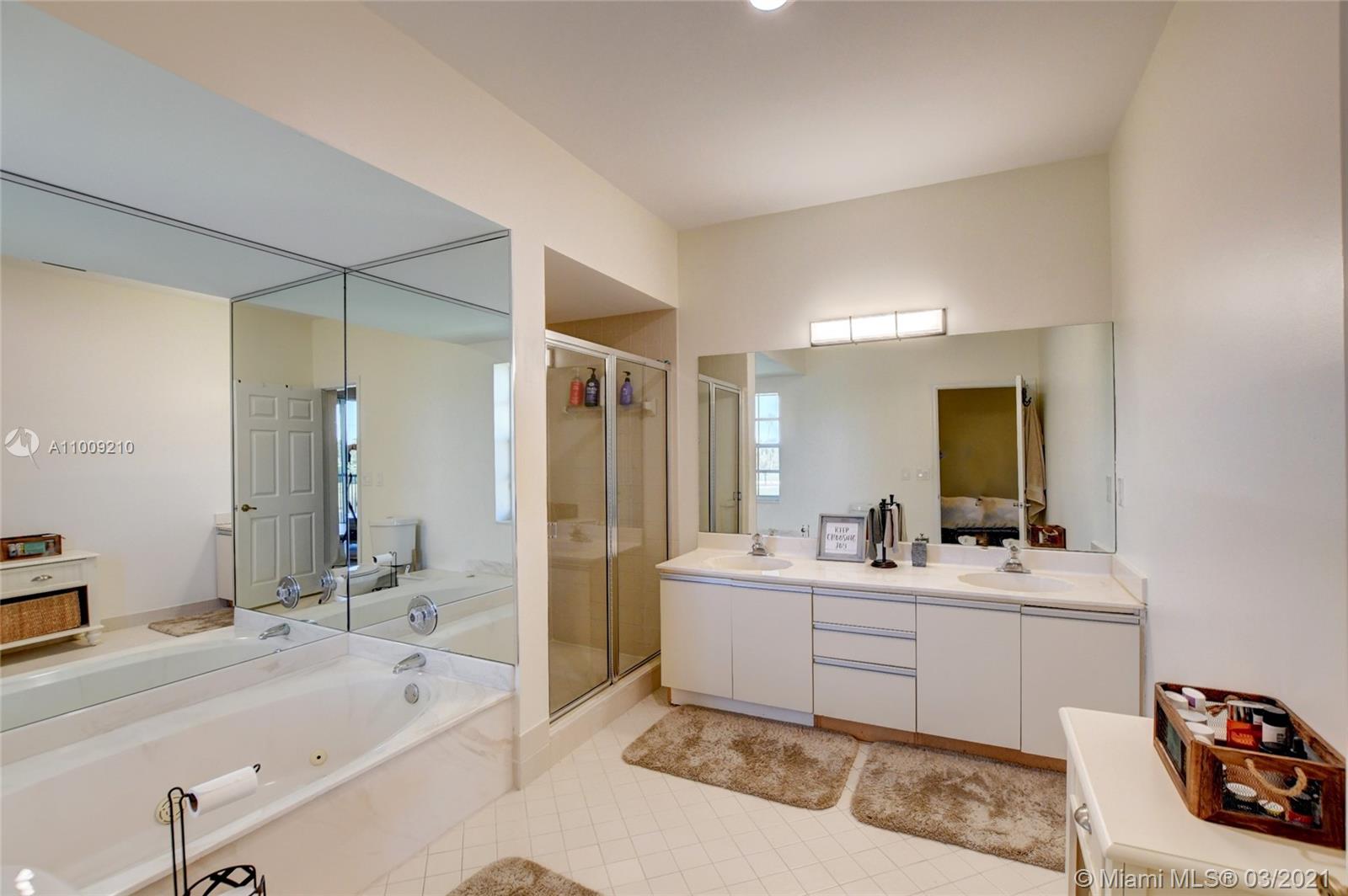 7640 Elm Ridge Drive, Unit 13U Boca Raton, FL 33433 - Photo 20 of 46