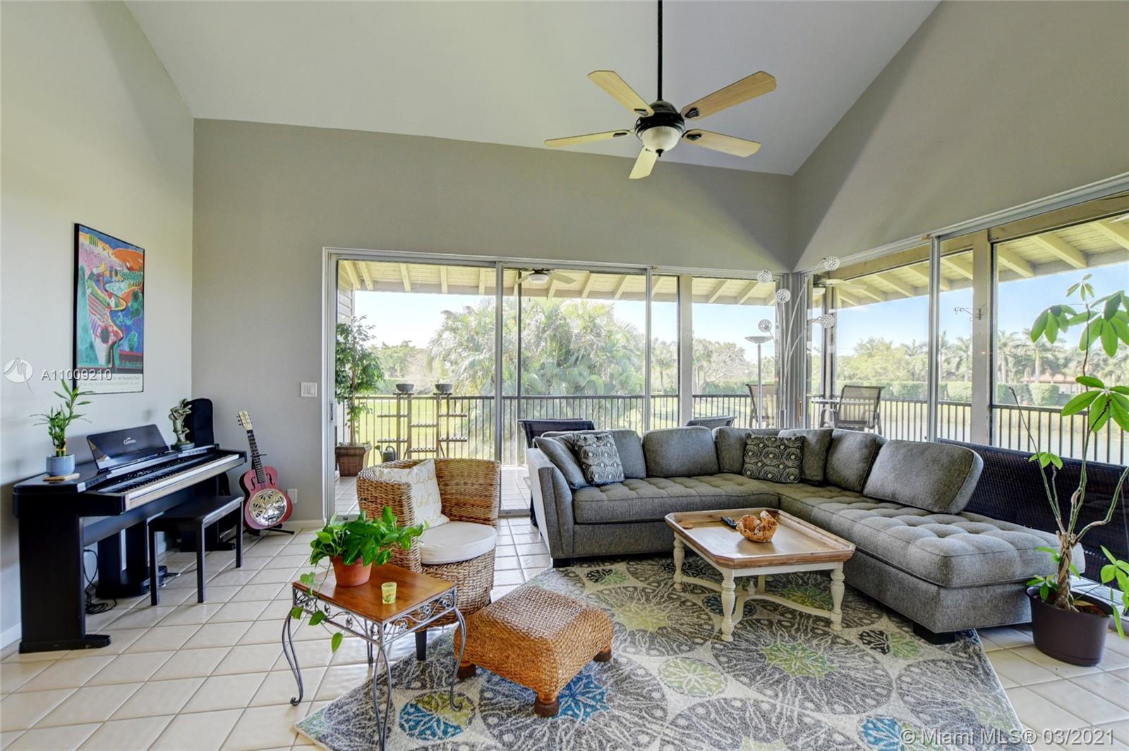 7640 Elm Ridge Drive, Unit 13U Boca Raton, FL 33433 - Photo 4 of 46