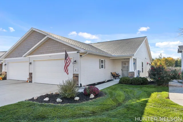 $332,500 | 86 Homestead Acres Road Northwest, Sparta, MI 49345