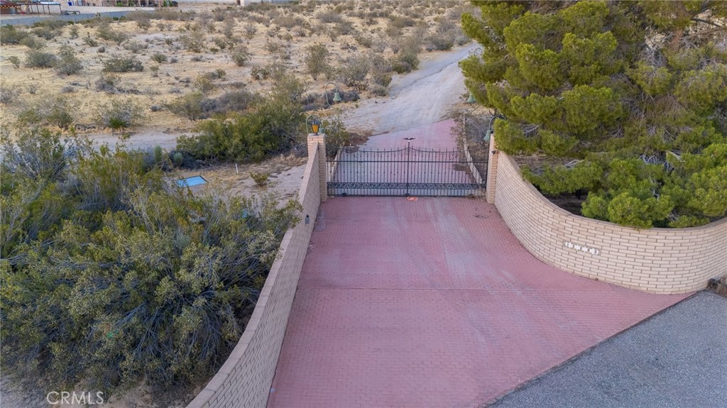 15283 Apple Valley Road Apple Valley, CA 92307 - Photo 27 of 53
