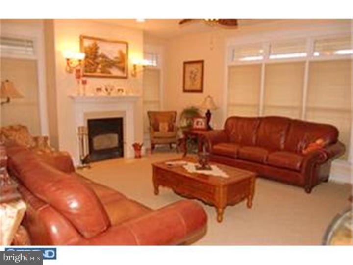60 Tilden Road Thorofare, NJ 08086 - Photo 5 of 25 Family Room