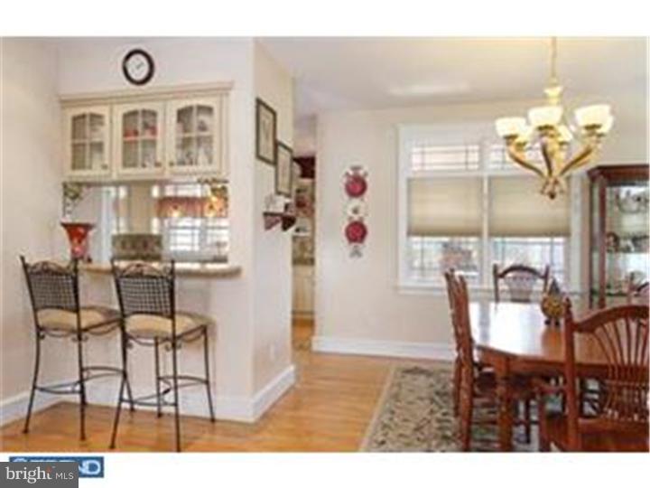 60 Tilden Road Thorofare, NJ 08086 - Photo 10 of 25 Breakfast Room