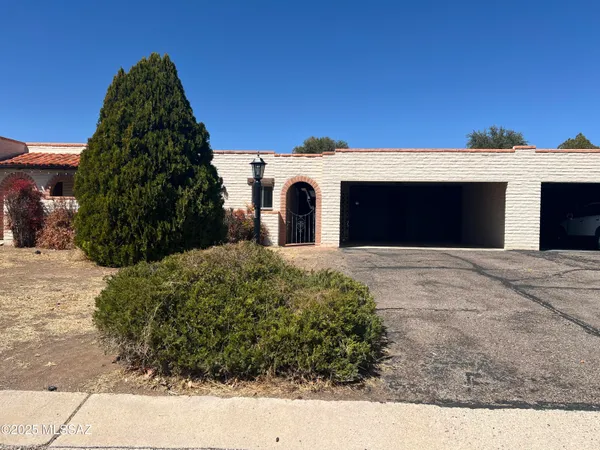 $215,000 | 1178 Zircon Court, Rio Rico, AZ 85648