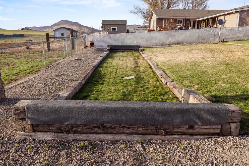 6316 Reeder Road Klamath Falls, OR 97603 - Photo 56 of 67 IMG_1326