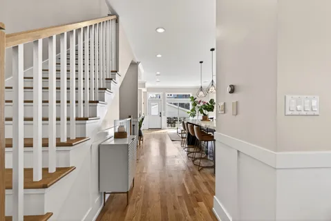 $1,275,000 | 2905 North Talman Avenue, Chicago, IL 60618