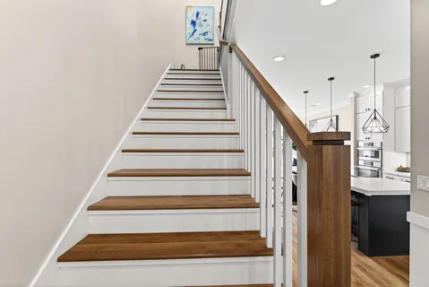 $1,275,000 | 2905 North Talman Avenue, Chicago, IL 60618