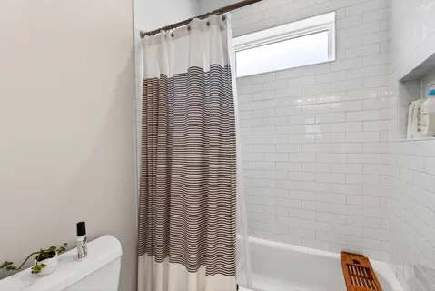 $1,275,000 | 2905 North Talman Avenue, Chicago, IL 60618