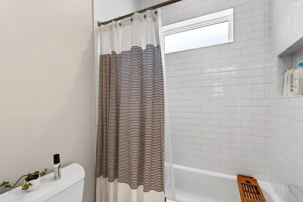$1,275,000 | 2905 North Talman Avenue, Chicago, IL 60618