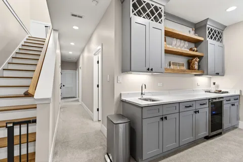 $1,275,000 | 2905 North Talman Avenue, Chicago, IL 60618